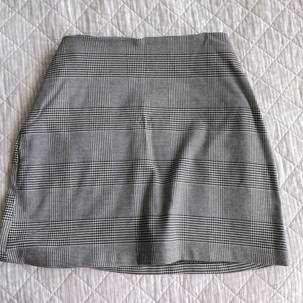 houndstooth mini skirt